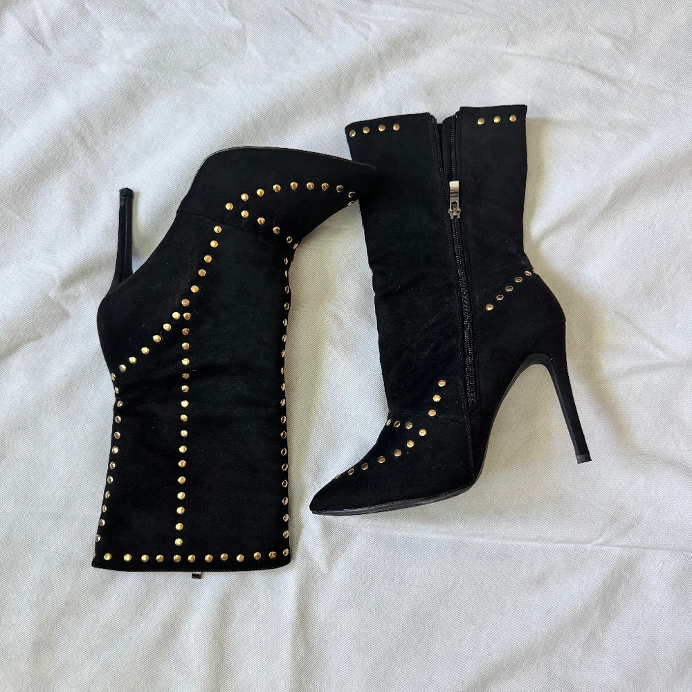 Black ankle boots